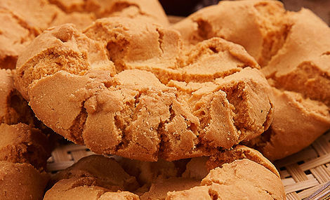 在家做又硬又脆的老式小桃酥,两分钟学会做桃酥