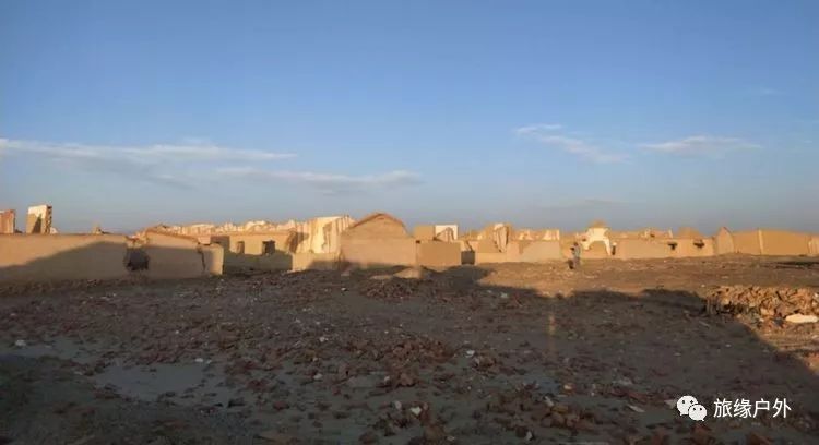 柴达木旅游攻略路线,柴达木自驾游冷湖