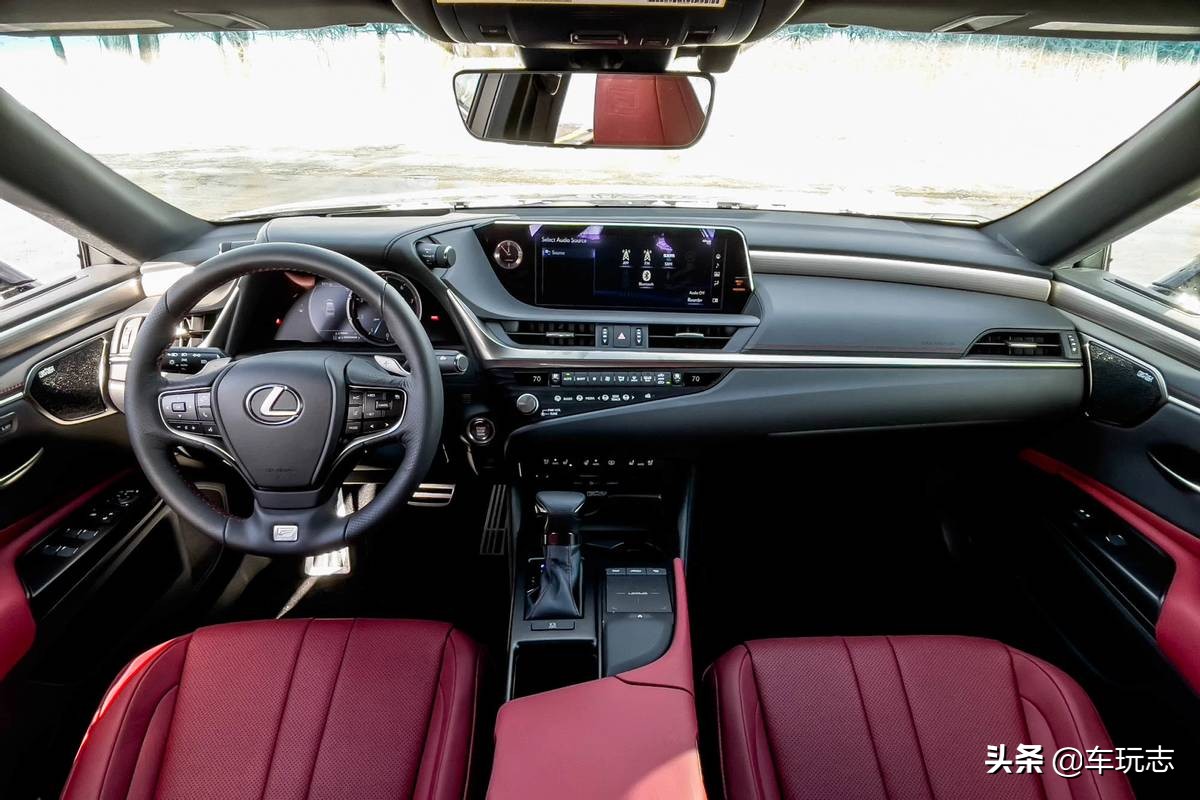 2017款雷克萨斯es250豪华顶配功能,雷克萨斯es260和es300h怎么选