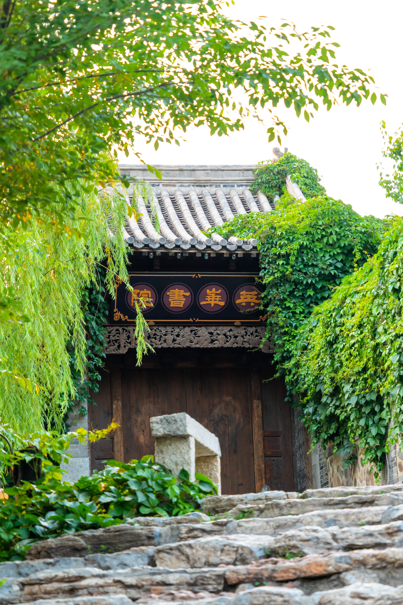 司马台长城的壮观雄奇+北方人的梦里水乡，都在这座京郊水镇了