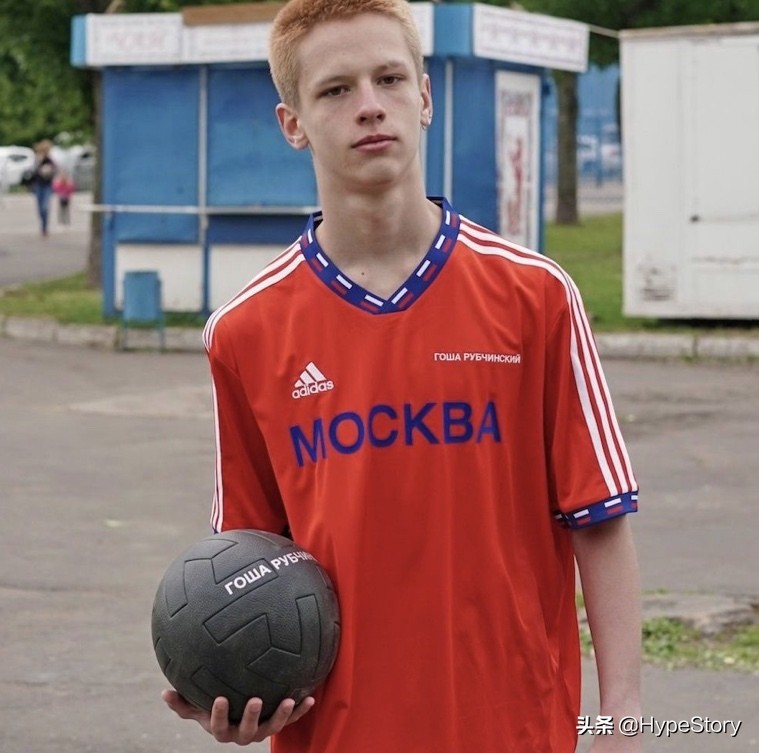 2010-2019十年间，到底哪些球衣才算得上真正的跨时代？