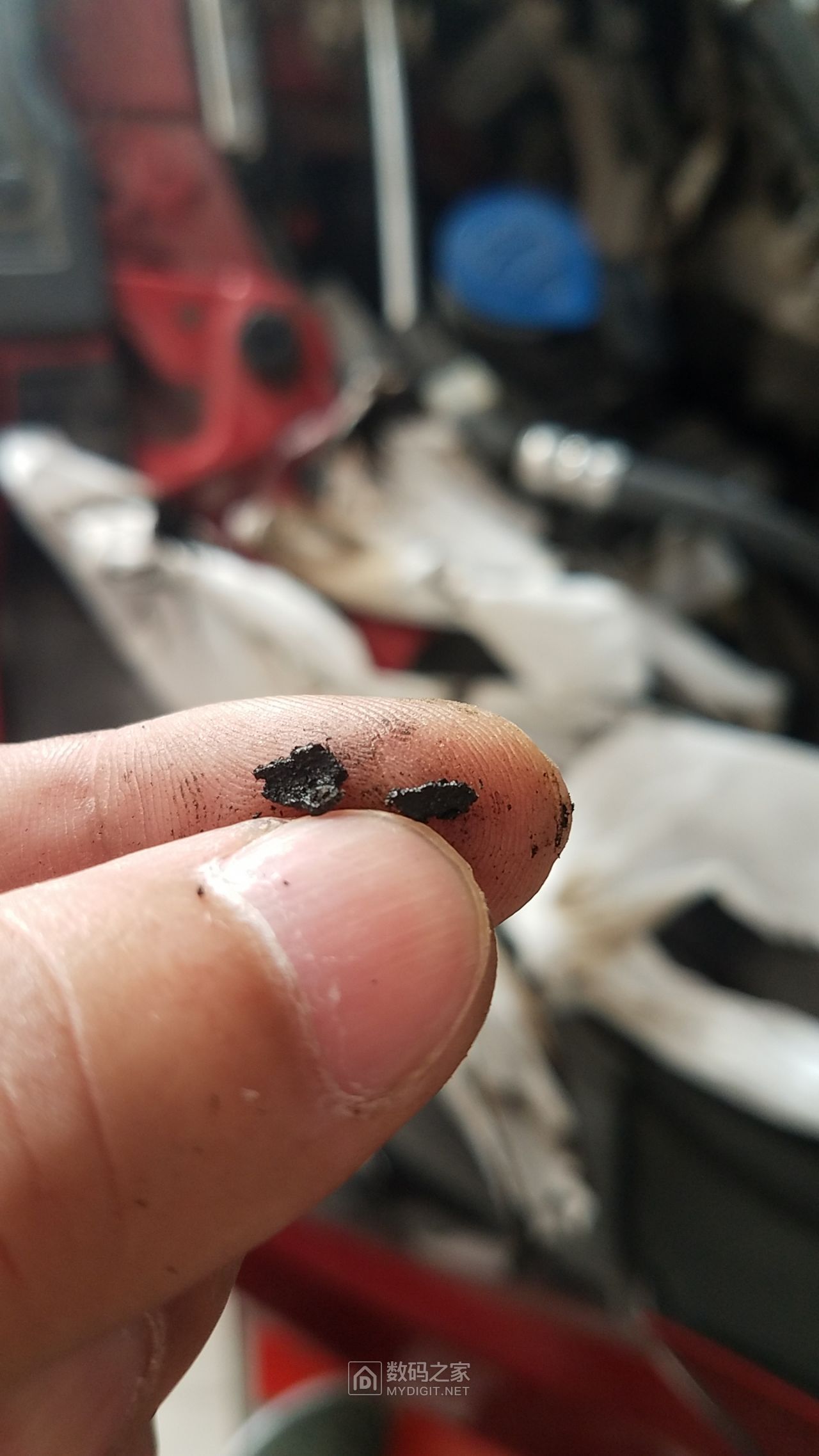 马自达阿特兹4s店喷油嘴清洗视频,马自达阿特兹清洗积碳全过程视频