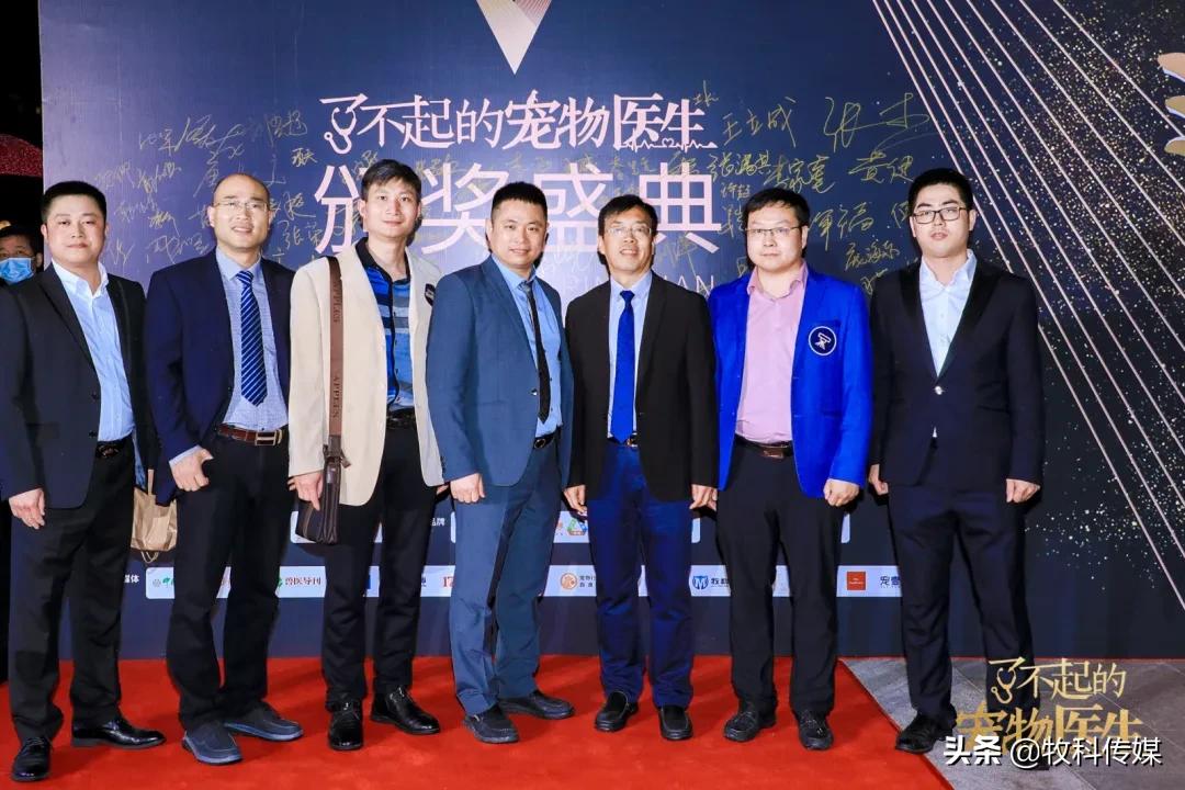 初心如磐笃行致远中国人寿,初心如磐笃行致远军训落幕篇