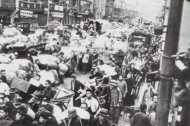 卢作孚：16岁教书，32岁创业，45岁拯救上百万人，曾获毛主席赞赏