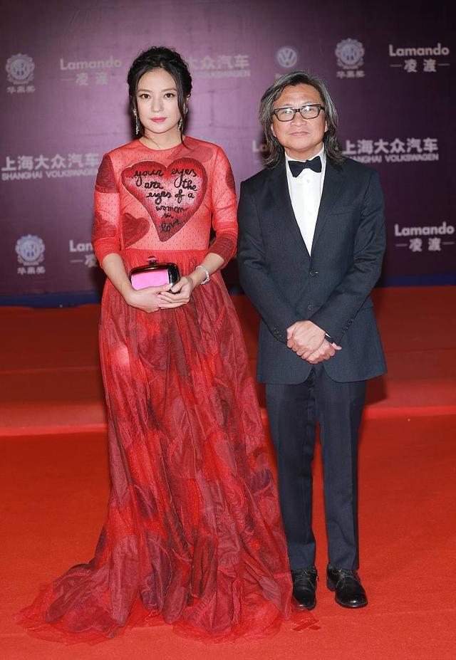 赵薇17岁到44岁的容颜变化,赵薇变装还珠格格