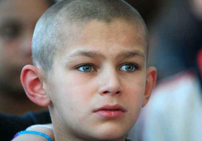 蓝色眼睛宝宝是什么病,小孩蓝色眼睛是什么病