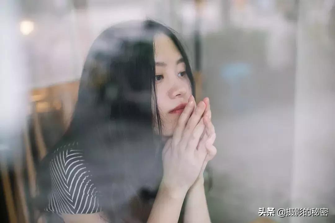 拍照时很僵硬不会摆动作,拍照太僵硬不会摆动作