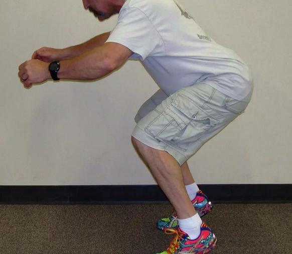 深蹲常见问题及解决的方法,你在深蹲时都会想到什么