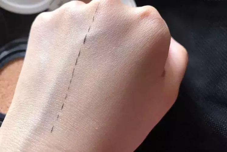 秋冬季超遮瑕不卡粉气垫推荐,滋润又遮瑕的气垫