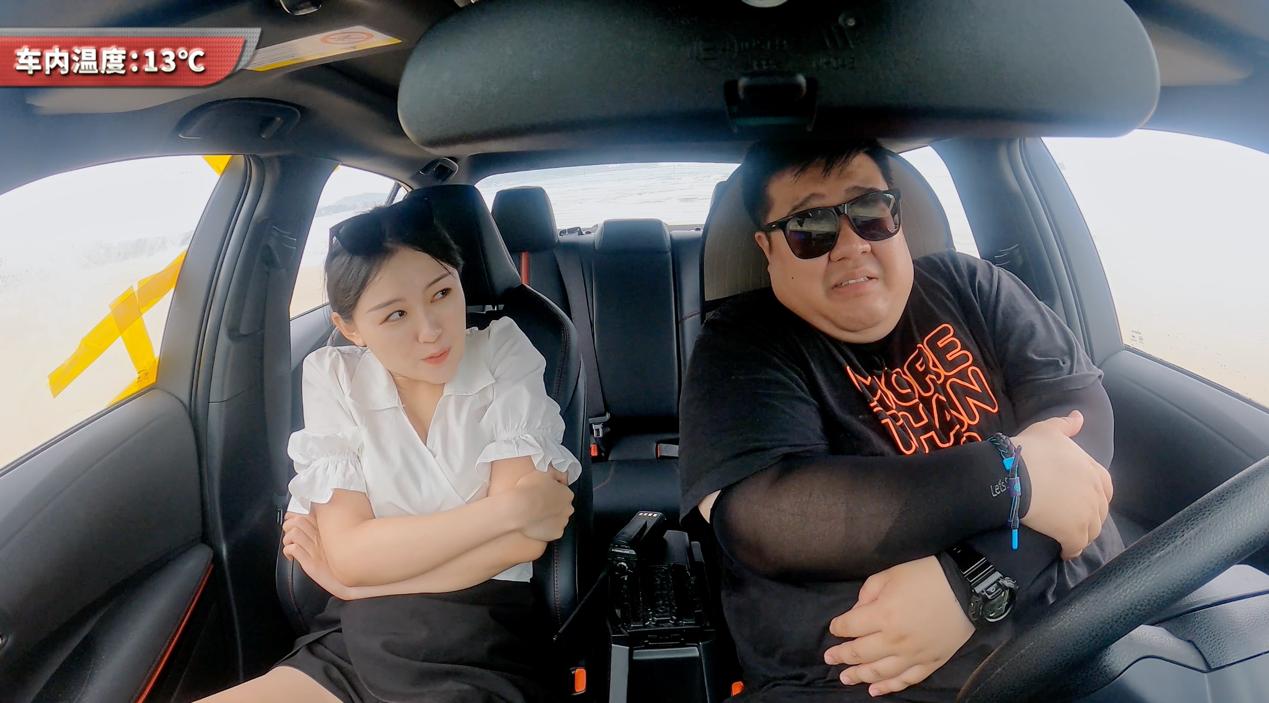 丰田双擎混动开不坏,2022丰田雷凌双擎1.8he-cvt进取版