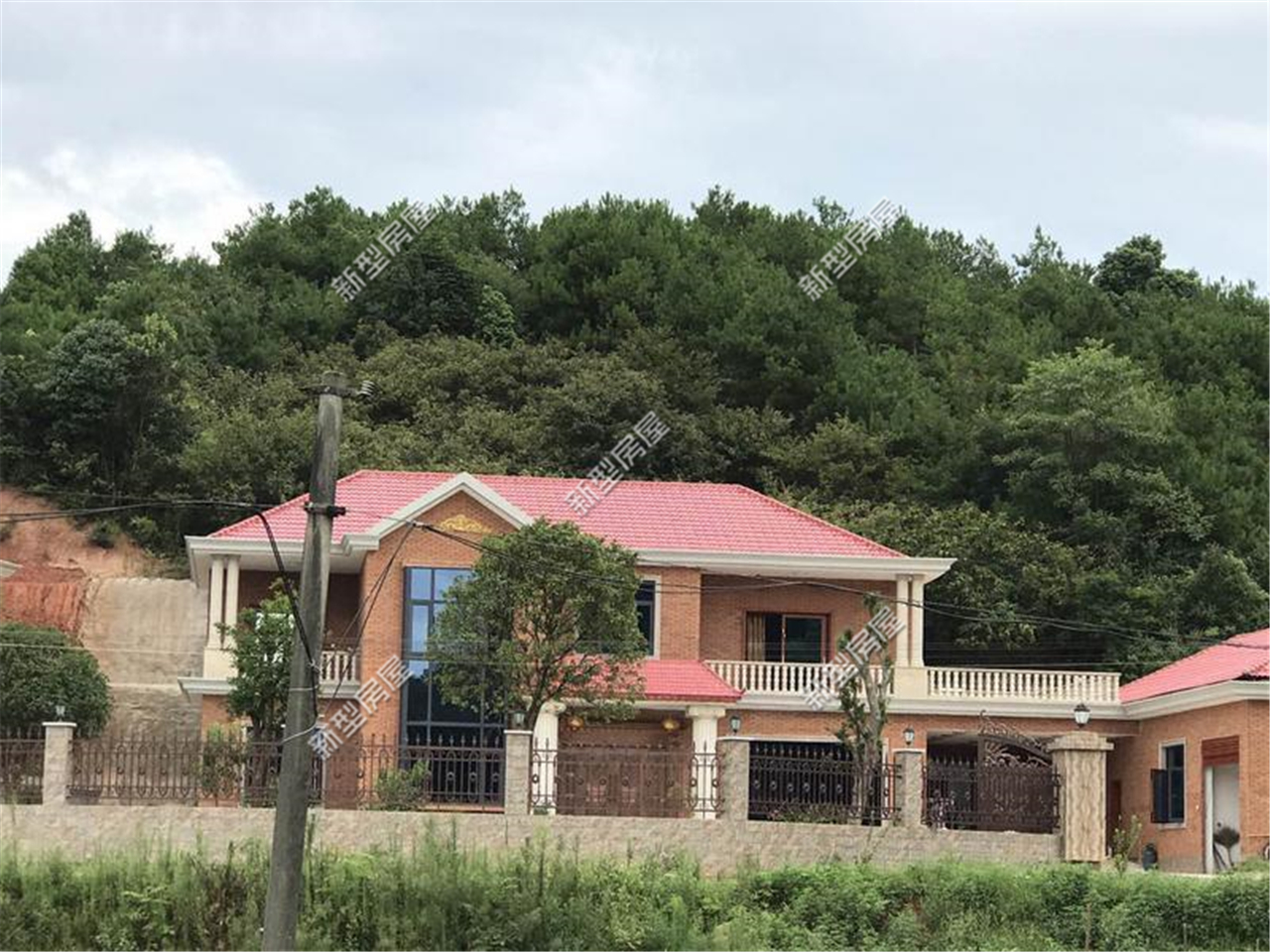 水泥河砂钢筋涨声一片，农村盖房越来越贵，2019年会降价吗？