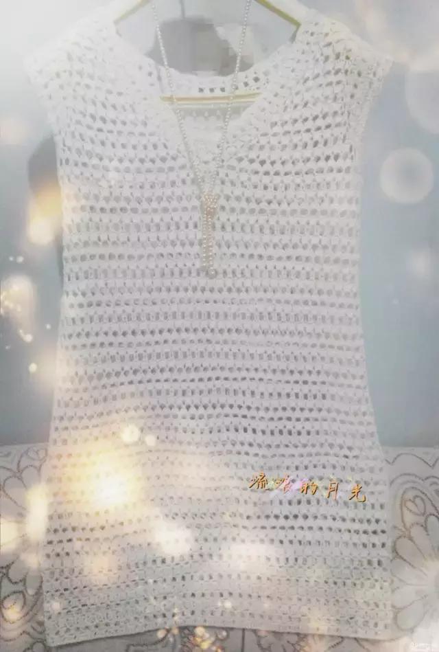 郁金香钩针连衣裙图案图解,钩针编织女士连衣裙视频图解过程