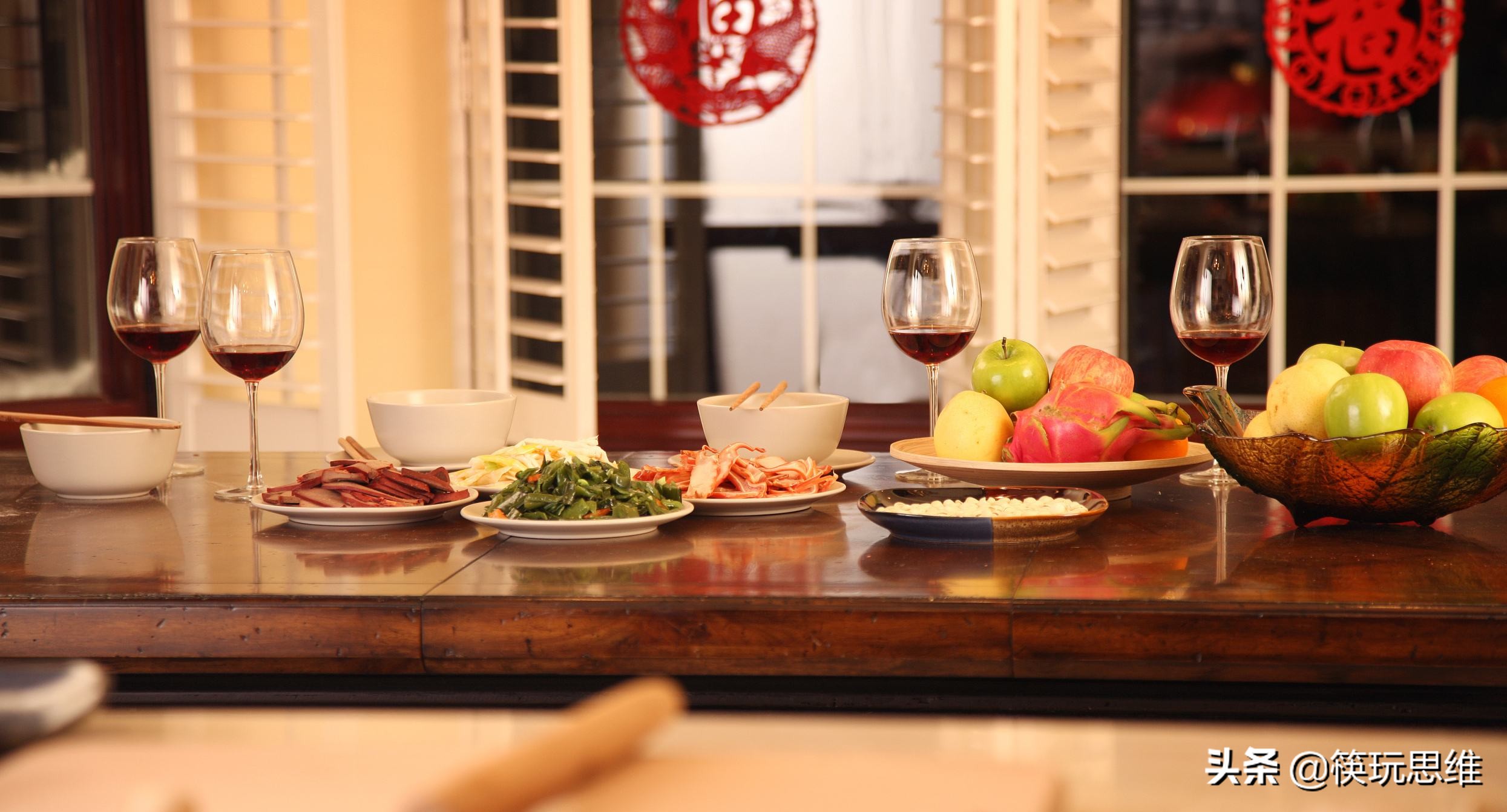 如何经营卖酒行业赚钱,如何在小酒店卖酒赚钱多