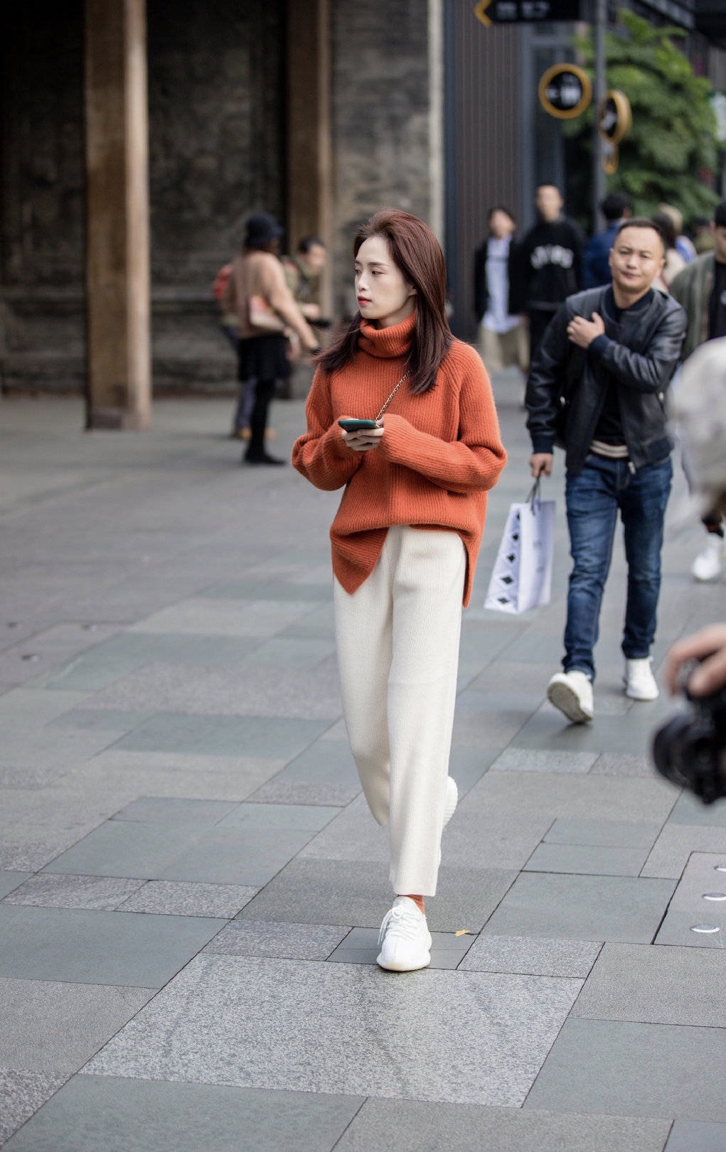 鏀惰捣浣犵殑澶栧,鏀惰捣浣犵殑鐗涗粩澶栧