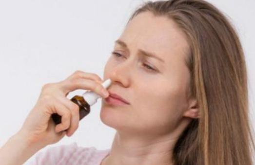 鼻炎只是堵塞没有鼻涕,鼻炎跟耳朵里面有炎症有没有关系