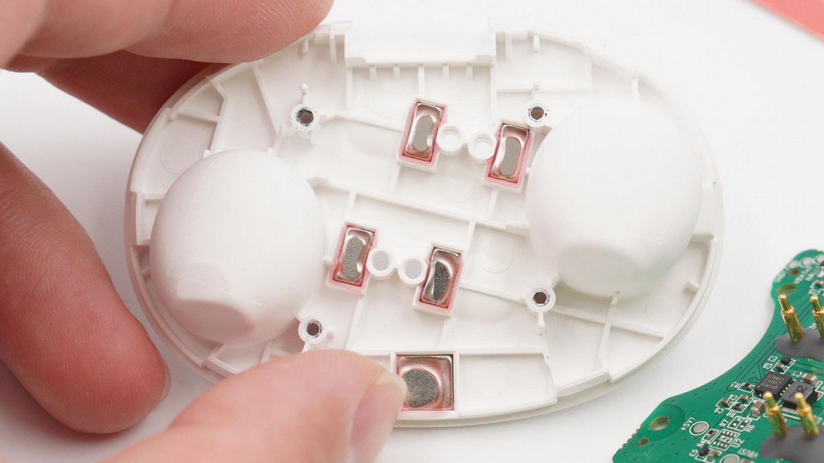 远销非洲的TWS真无线耳机应该注意什么？拆解传音TECNOBuds2看看