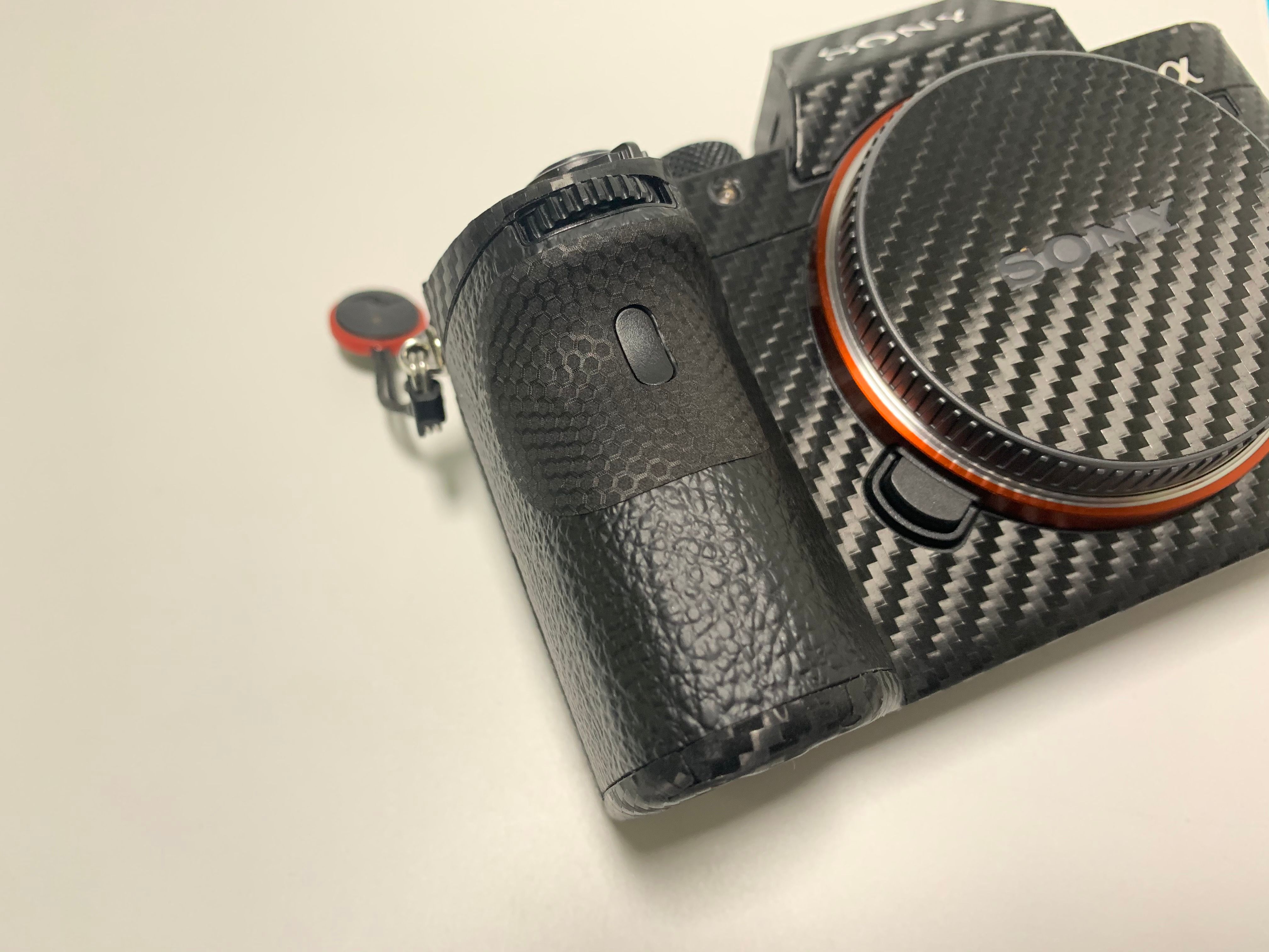 相机贴纸不留胶还牢固,相机3m的胶贴会留痕迹怎么清理