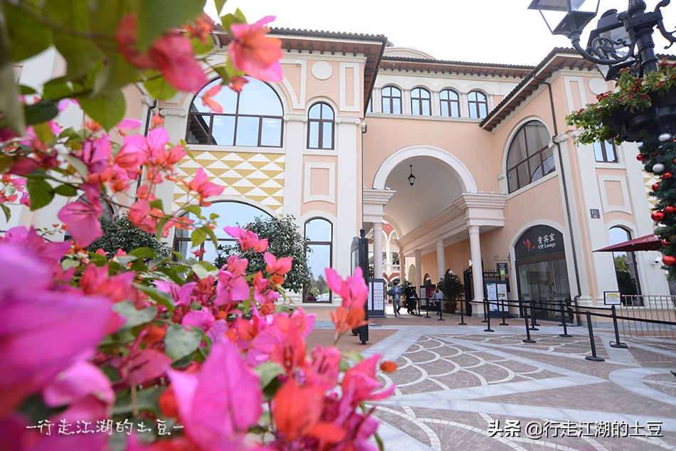 上海佛罗伦萨小镇有哪些奢侈品牌,佛罗伦萨小镇名品奥特莱斯品牌