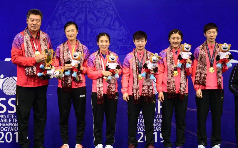 陈梦香蕉,陈梦刘国梁比赛