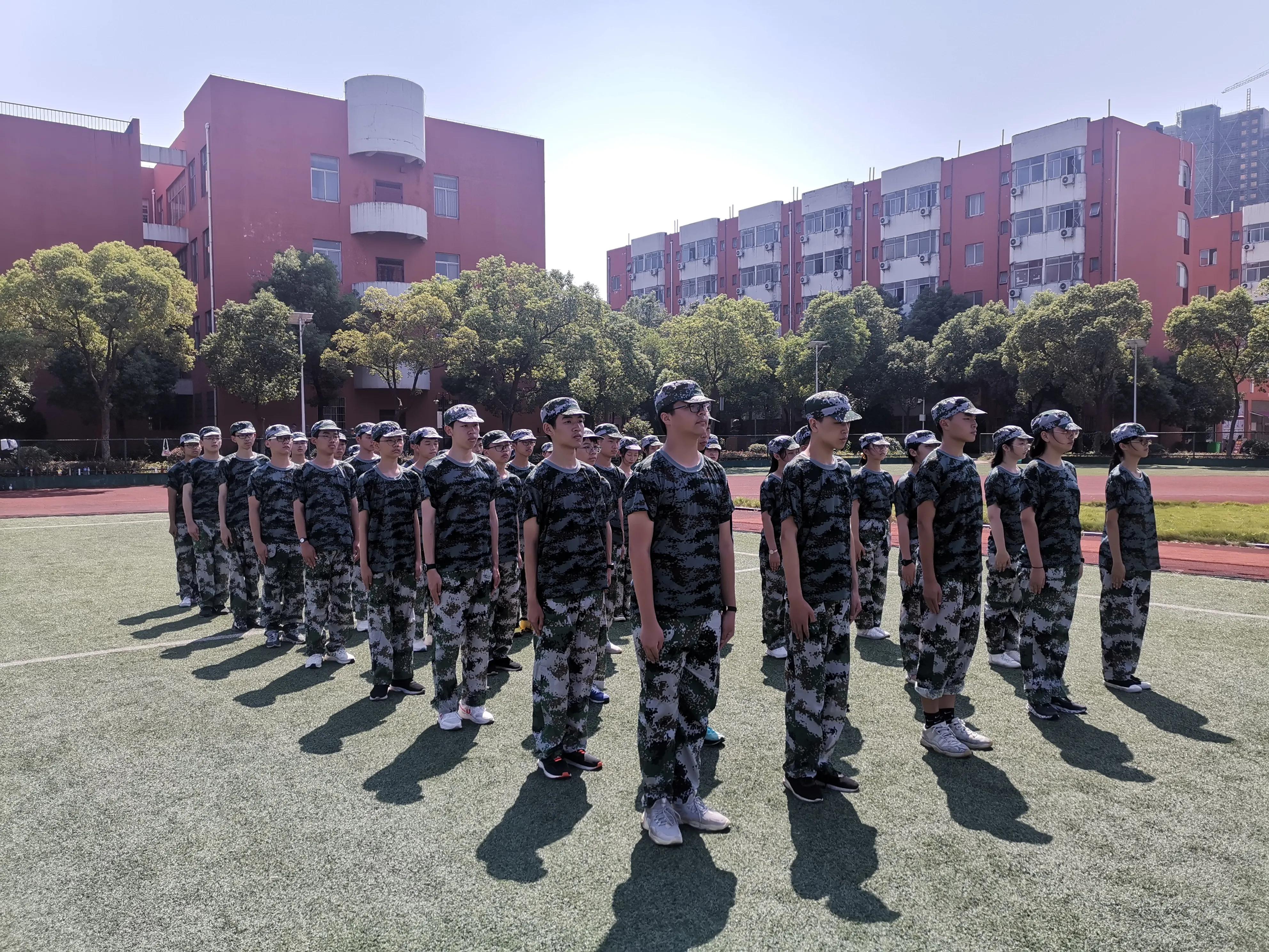 军训分列式日记,红五连战士的感悟