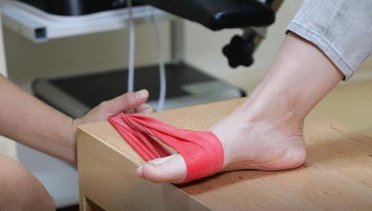 如何通过小动作纠正扁平足,扁平足最佳训练方法