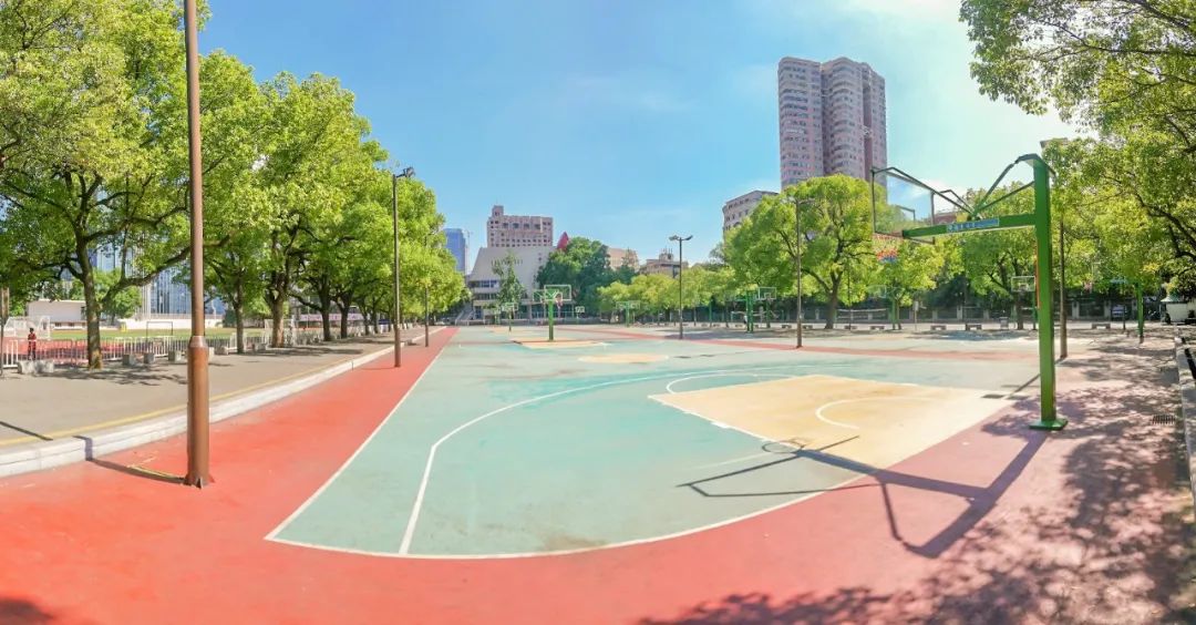 青年毛主席，榜首进一中！他曾就读的长沙市一中究竟有多牛？