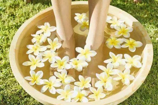 冬季养生,一起来泡脚丫