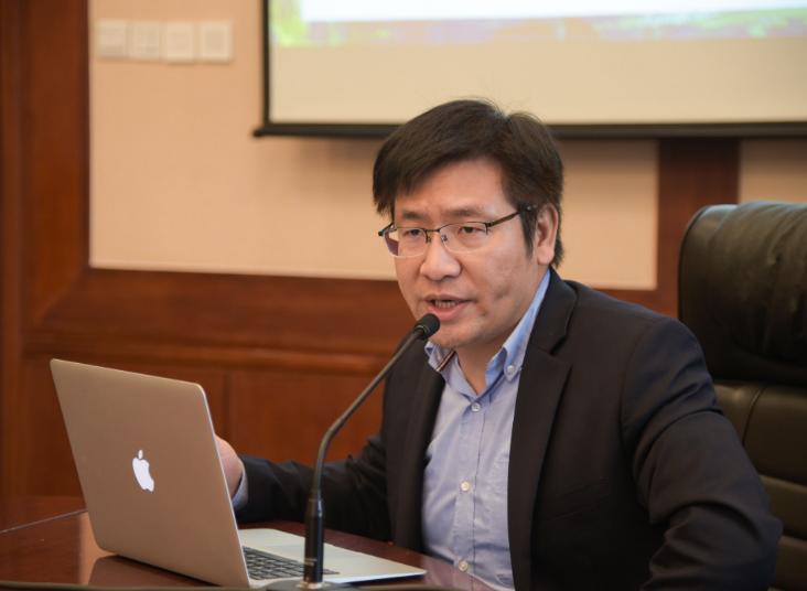 硕博连读和直博哪个厉害,硕博连读和直博有差别