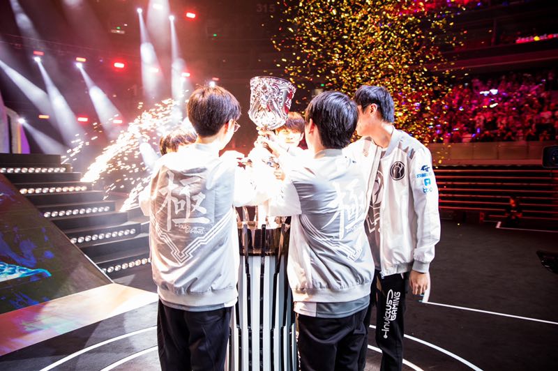 lpl最近四年的冠军,lpl历届冠军回顾