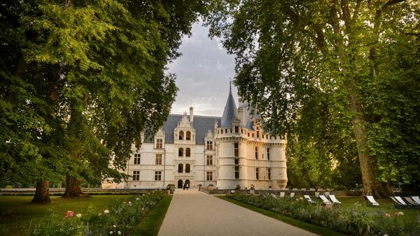 欧洲童话城堡多少钱,法国买一个城堡多少钱