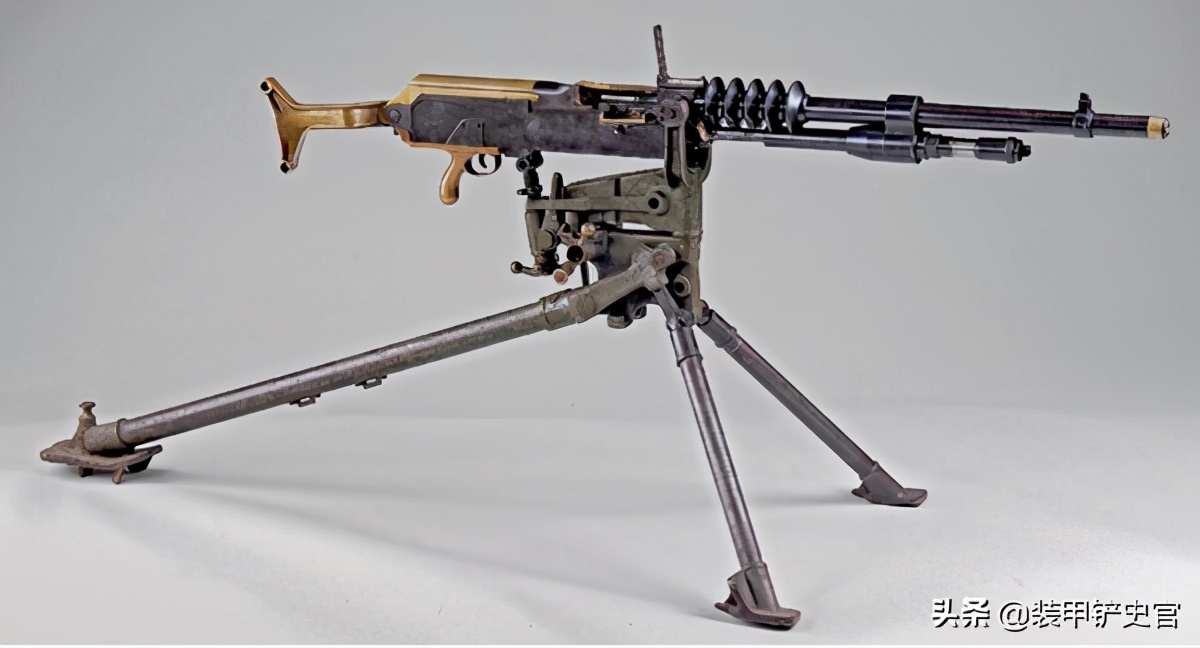 民国气冷式马克沁机枪,马克沁重机枪水冷式与气冷式