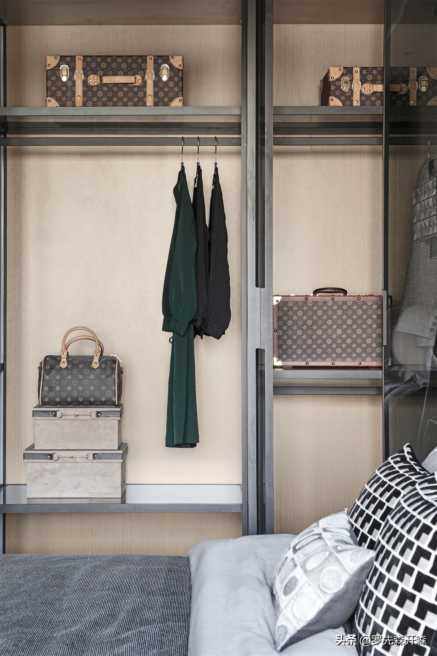 鍏冪澶у崈鎶硅尪閰嶆柟,鍏冪澶у崈璁捐鍏徃鍒涙剰鎬荤洃