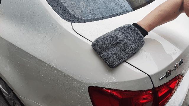 洗车水枪家用体验,绿田锂电高压水枪洗车神器评测