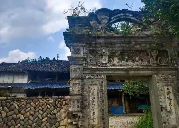 白泉古村,白泉附近的古村