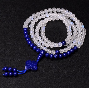 开一家黄金珠宝店有什么条件,明年开珠宝店前景怎么样