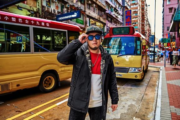 适合200斤男士的冬季羽绒服，防风又防寒，关键不臃肿还帅气