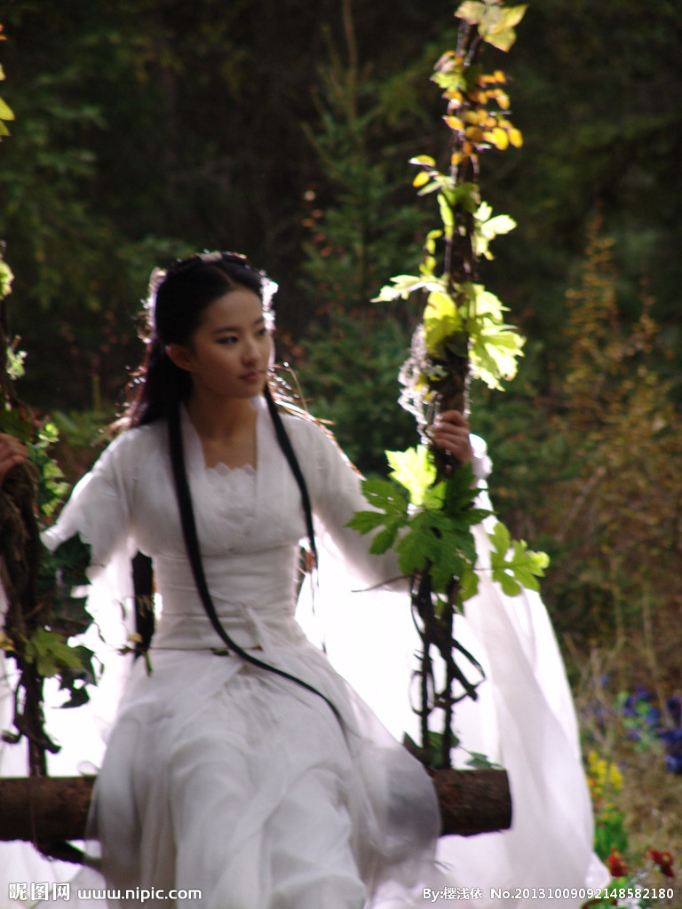 神雕侠侣小龙女为什么消失了16年,神雕侠侣小龙女在谷底16年