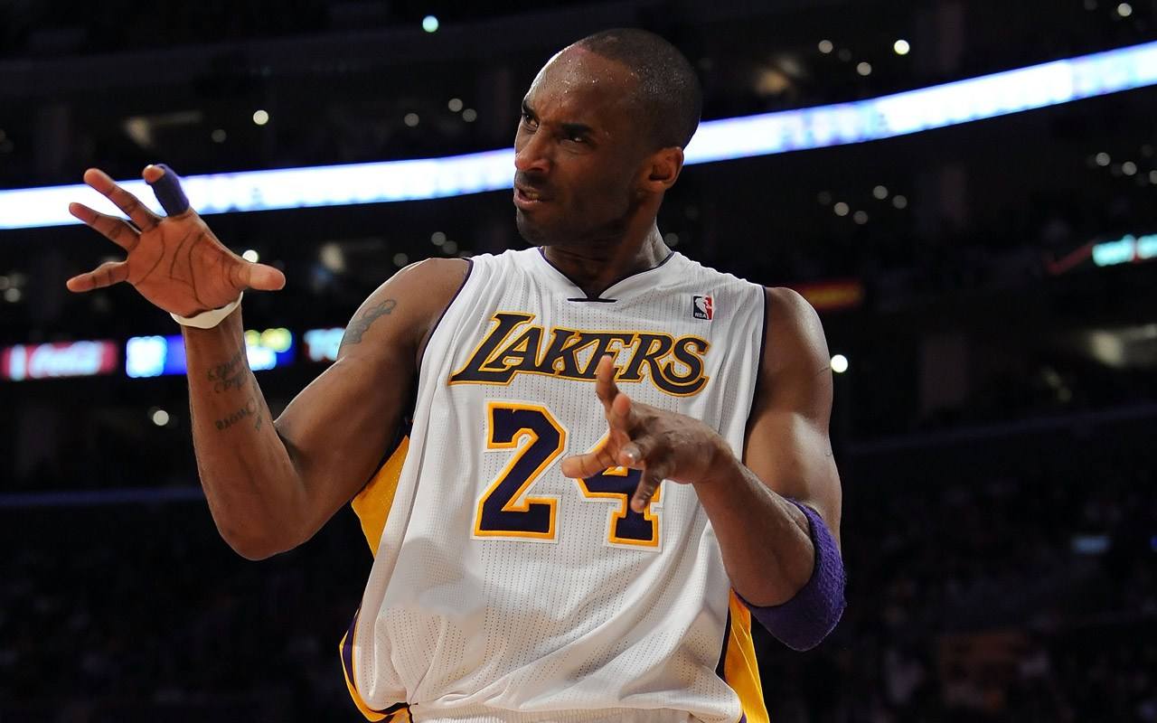 成功来之不易的视频,梅西c罗科比