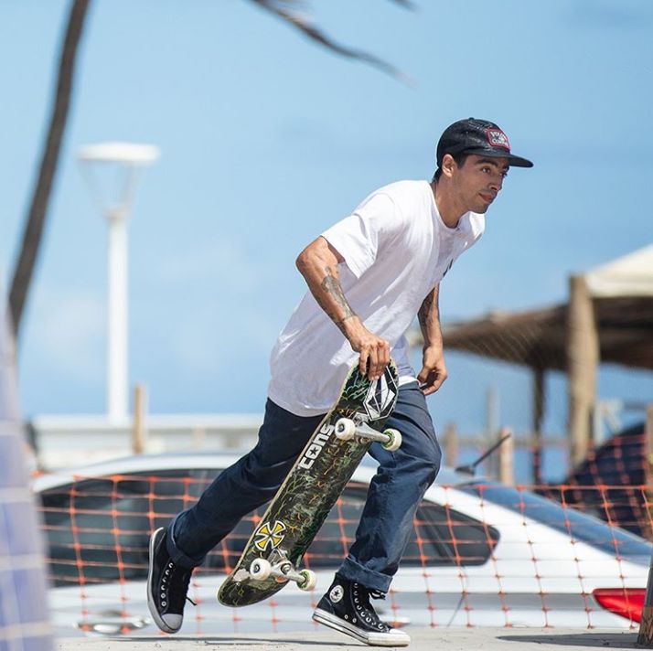 匡威经典款适合男生穿吗,匡威适合中年男士吗