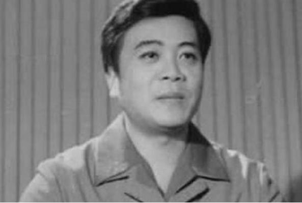 央视新闻悼念过多少个明星,央视悼念李咏去世的人