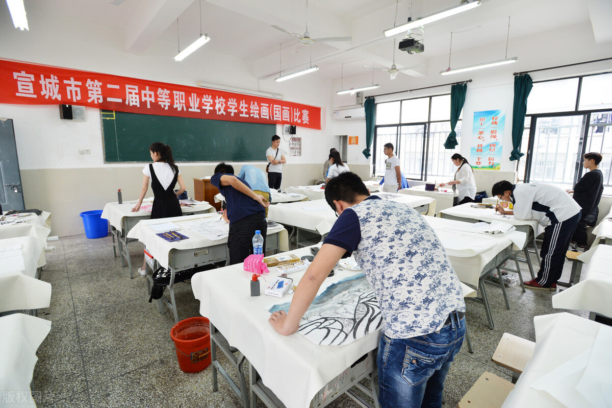 中专值不值得读,中职教资值不值得考