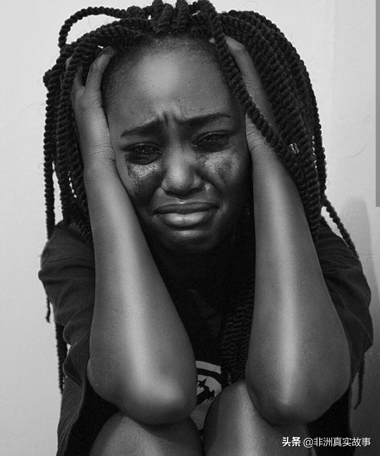 非洲女孩，讲述曾经患有抑郁症的她，割腕、跳河，最终走了过来