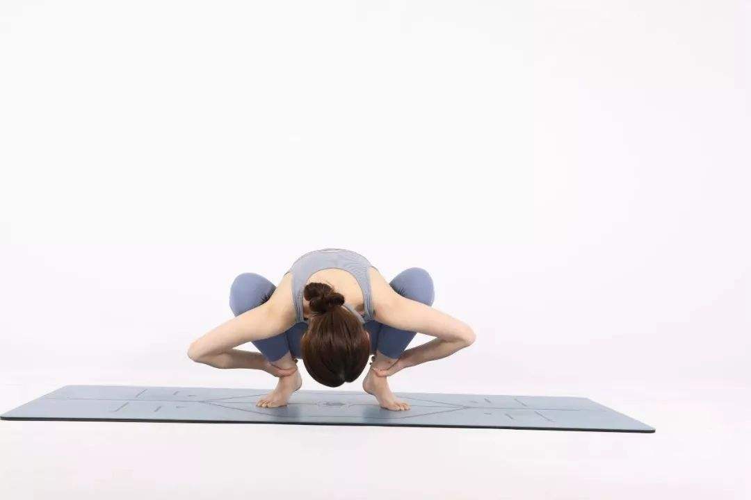 淇濆吇瀛愬鍗靛发鐨勭憸浼戒綋寮忚澊铦跺紡,淇濇姢鍗靛发鍜屽瓙瀹殑鐟滀冀浣撳紡