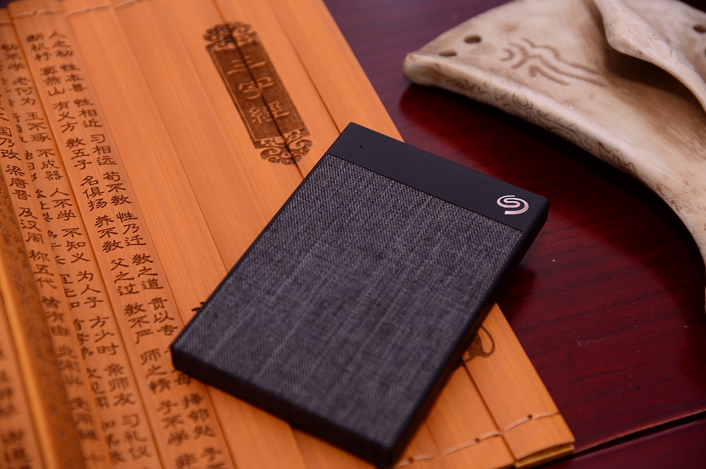 希捷2019外置存储,希捷发布全球第二款24tb大硬盘