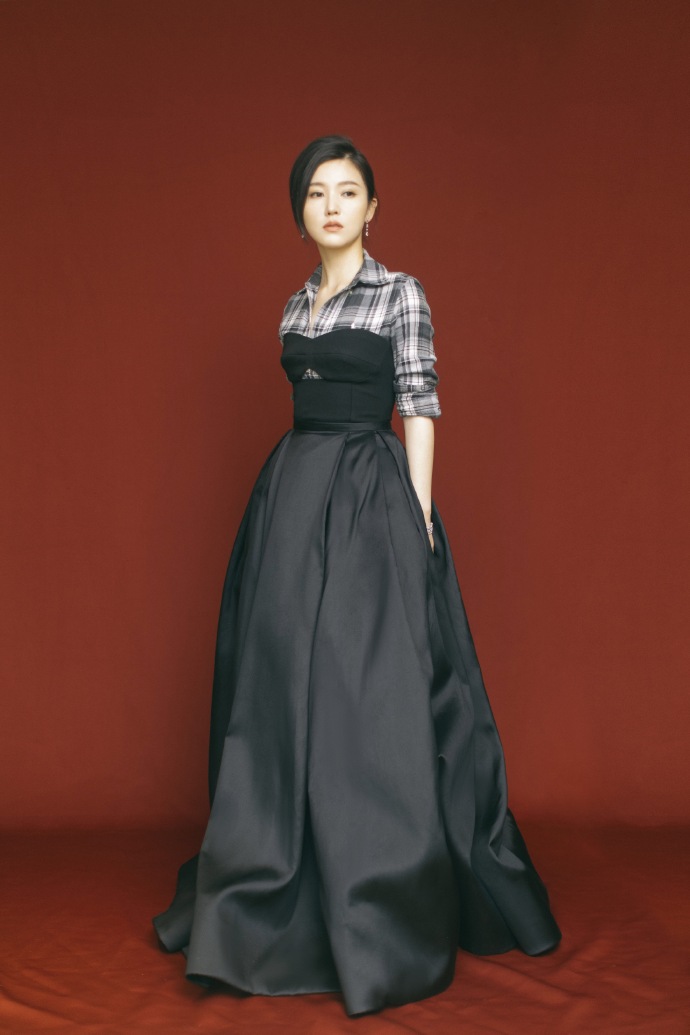 杨子姗青春装照片,杨子姗休闲甜酷写真图片