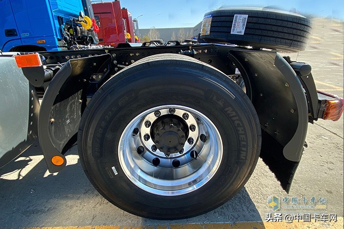 欧曼gtl快递车,快递用车