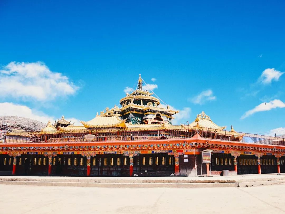 情歌故乡，格萨尔王故里，不去*藏西**就去梦中的香巴拉