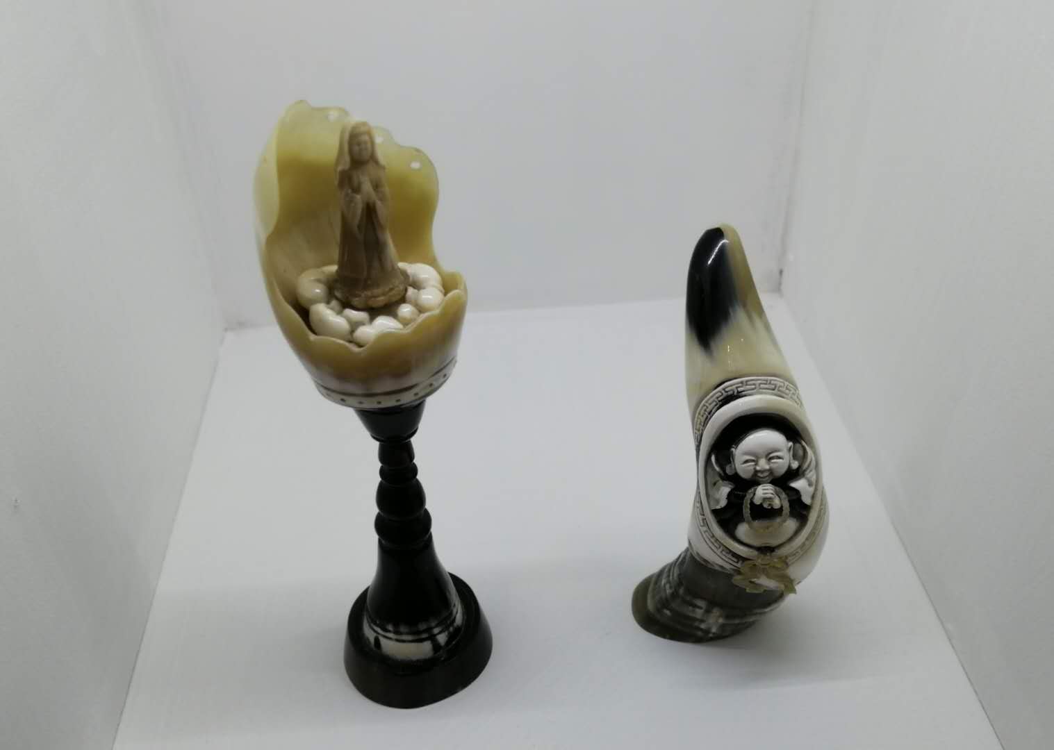 你见过内蒙古牛角雕吗？纯手工雕制，蒙古族生活栩栩如生