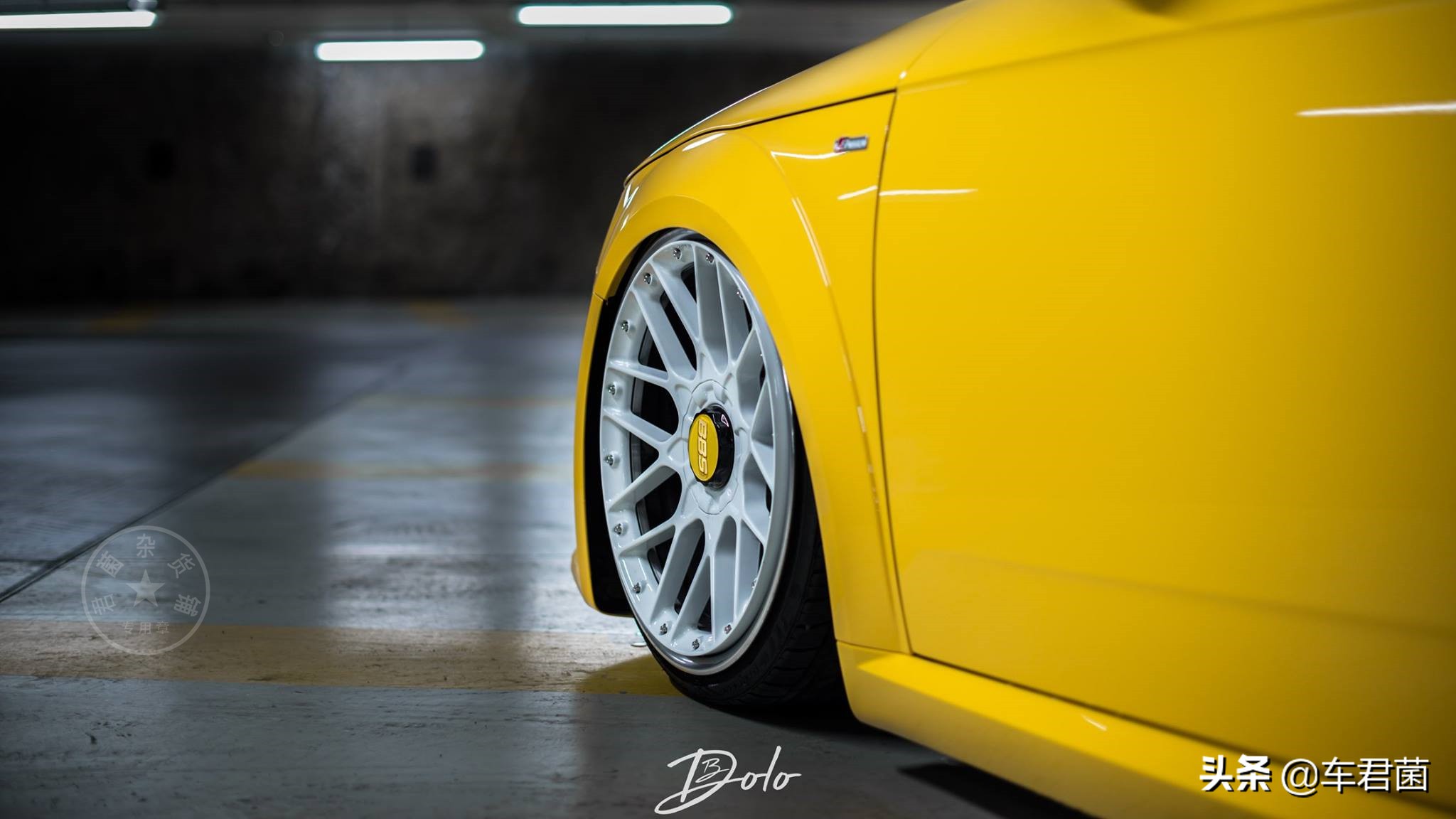 奥迪tt黑武士配白色轮毂,奥迪tt改怎么样的轮毂