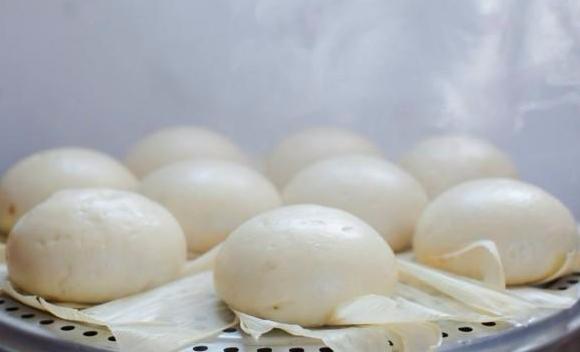 蒸馒头时酵母放多了会怎样,蒸馒头时酵母里放入猪油